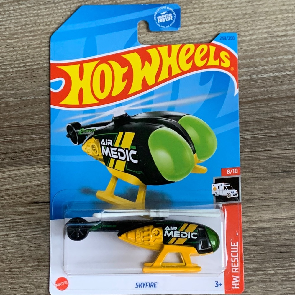Hot Wheels Chopper Helicopter Skyfire Rescue Hotwheels Air Medic Copter New 2023